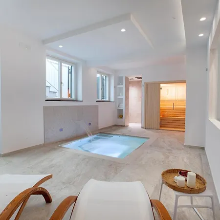 Flavia Villa Sorrente