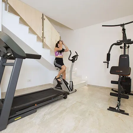 Flavia Villa