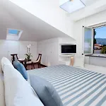 Flavia Villa